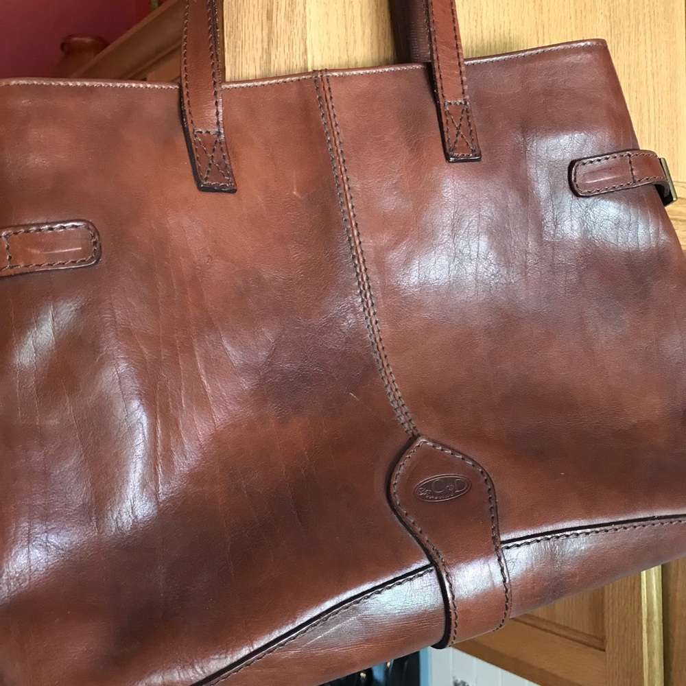 💼 Gorgeous genuine Italian leather bag